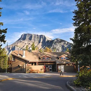 https://hi-banff-alpine-centre.banff-hotel.com