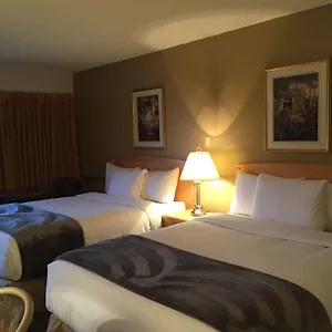 https://eastglen-inn.edmonton-hotels.net